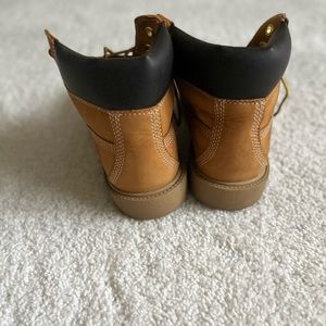 Wheat Waterproof boots